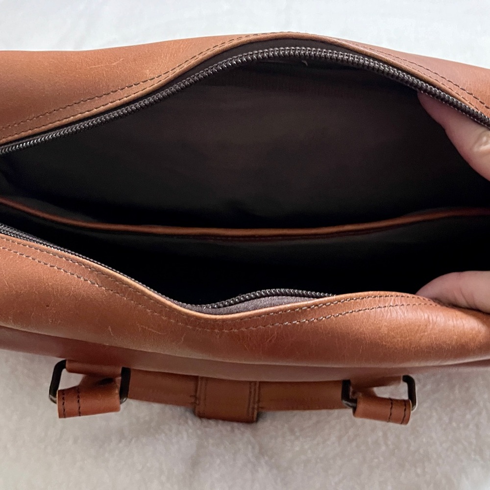 Buffalo Trading Company Roosevelt Buffalo Leather Pilot Bag - Like new! - Picture 4 of 14